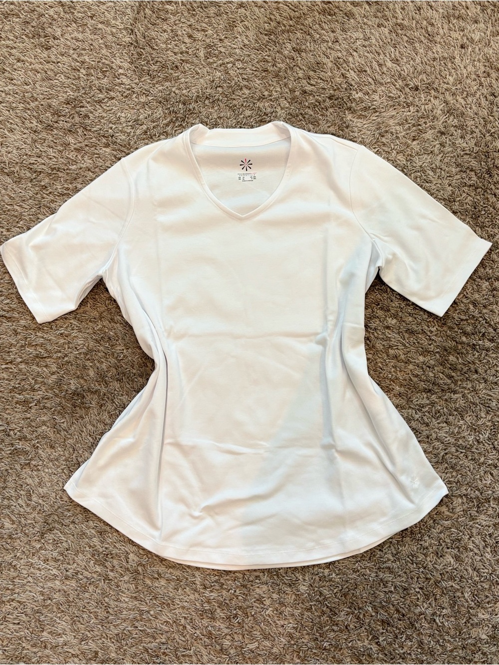 Isaac Mizrahi Live Essentials White V-Neck Elbow Sleeve Top 1X NEW
